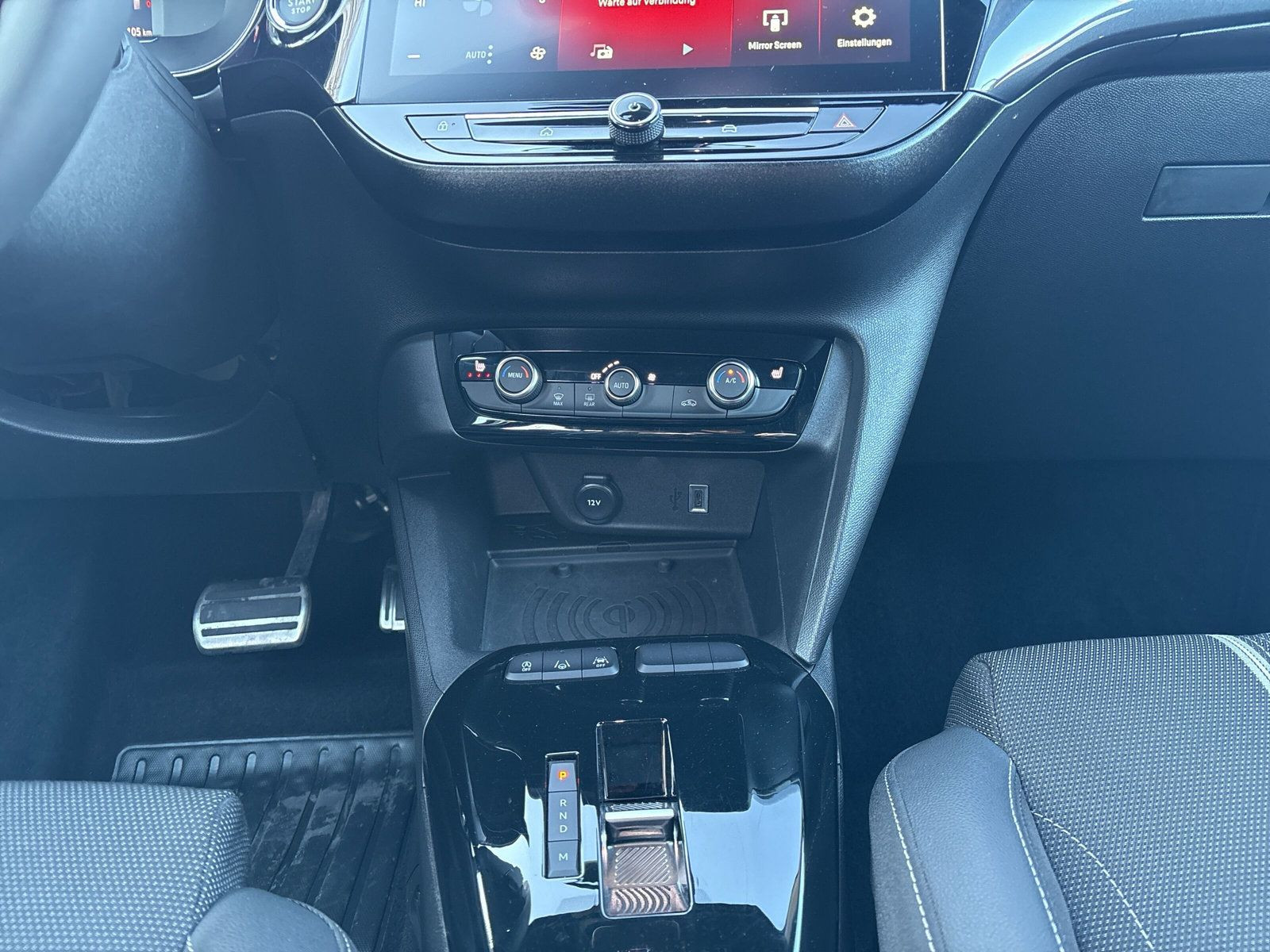 Corsa F GS 1.2 Hybrid 48V 100kW eDCT6+SHZ+LHZ+NAVI+++