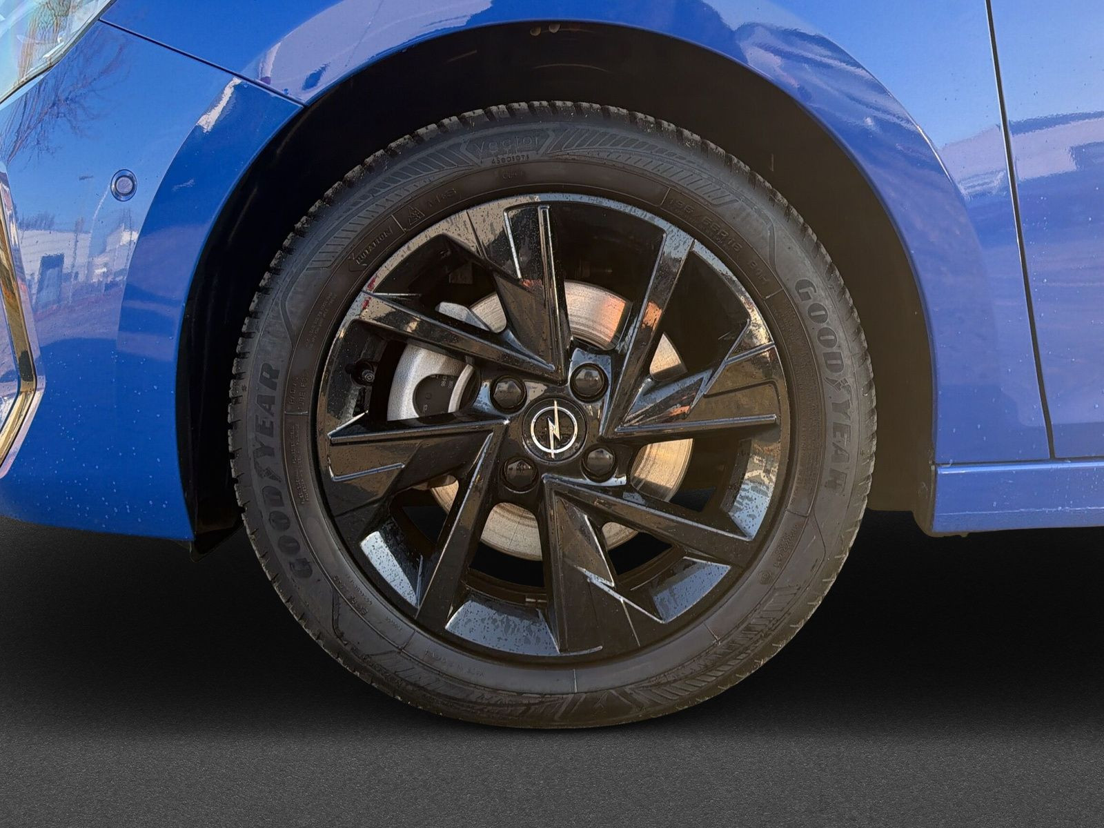 Corsa F GS 1.2 Hybrid 48V 100kW eDCT6 AppleCar++