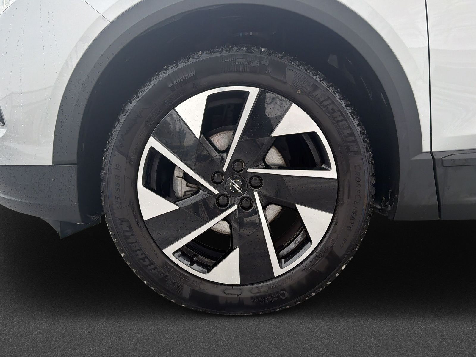 Grandland B GS 1.2Hybrid 48V100kW eDCT6 AppleCar