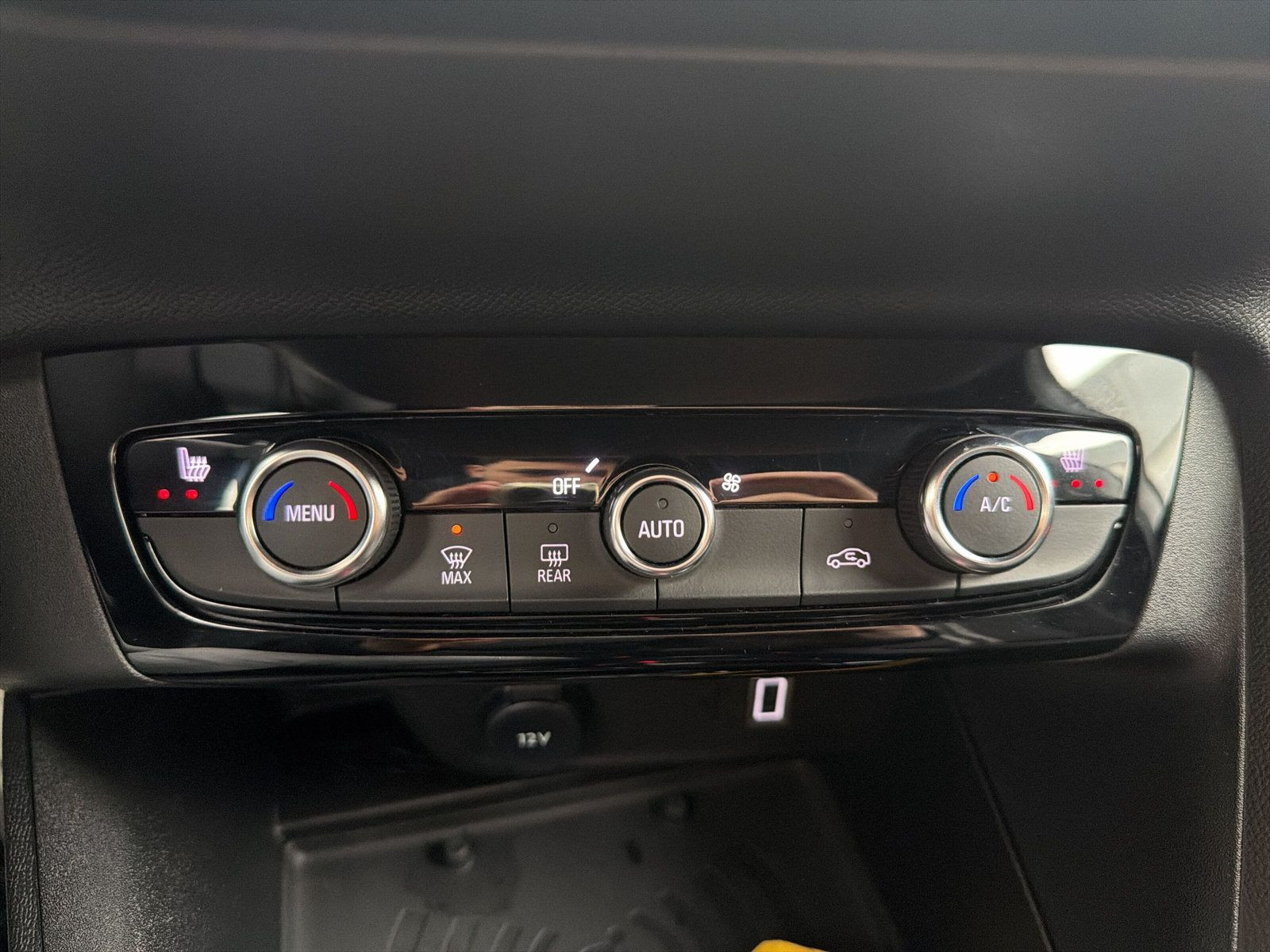 Corsa F GS 1.2 Hybrid 48V 100kW eDCT6 AppleCar++