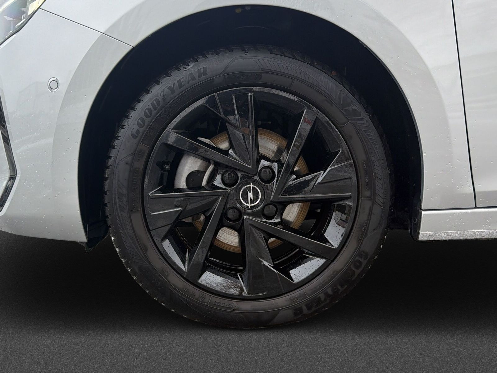 Corsa F GS 1.2 Hybrid 48V 100kW eDCT6 AppleCar++