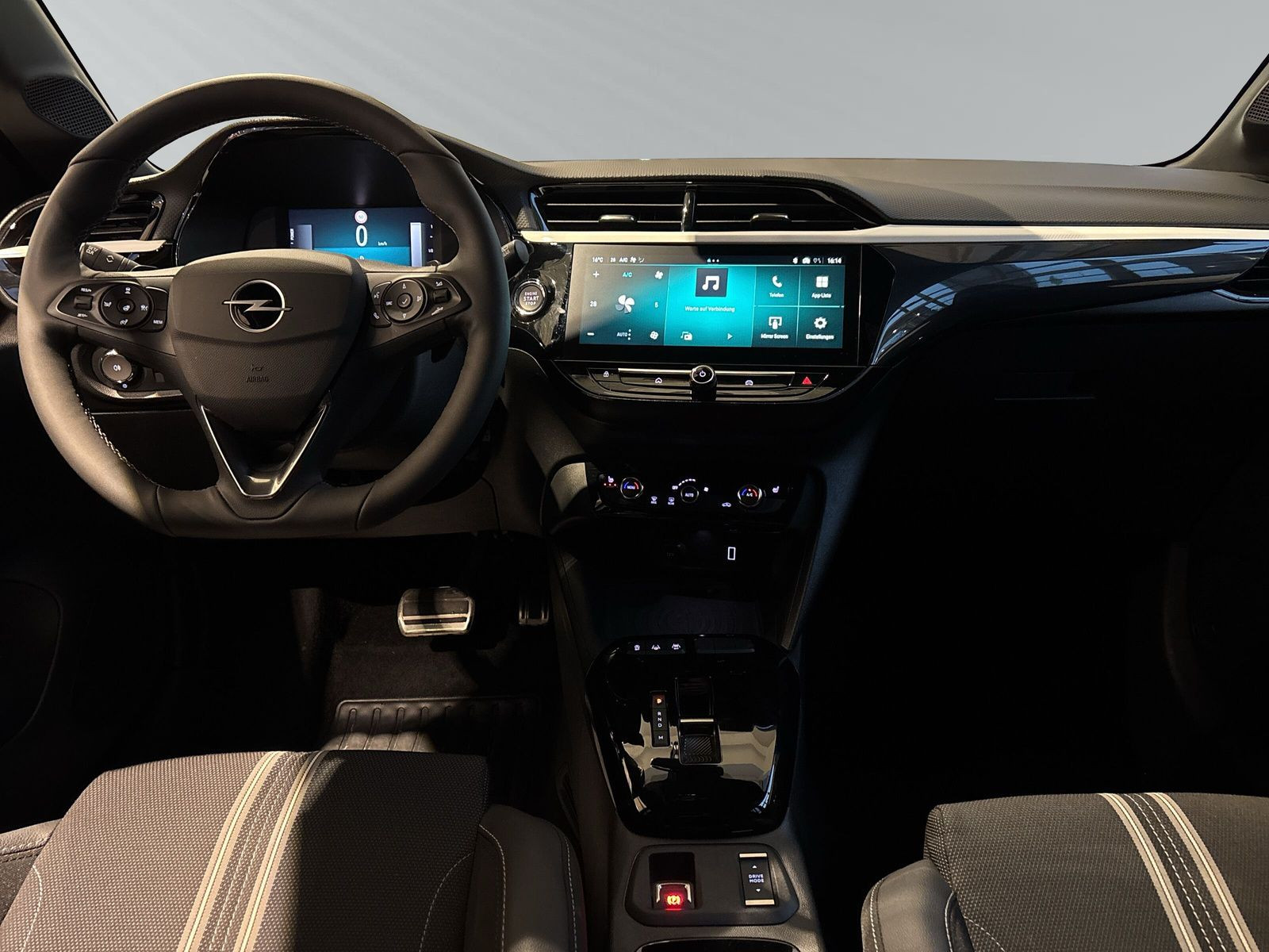 Corsa F GS 1.2 Hybrid 48V 100kW eDCT6+SHZ+LHZ+NAVI+++