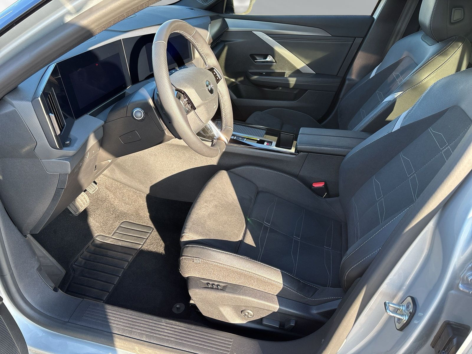 Astra L ST GS 1.2 KLIMA+PDC+KAMERA+SHZ+LHZ