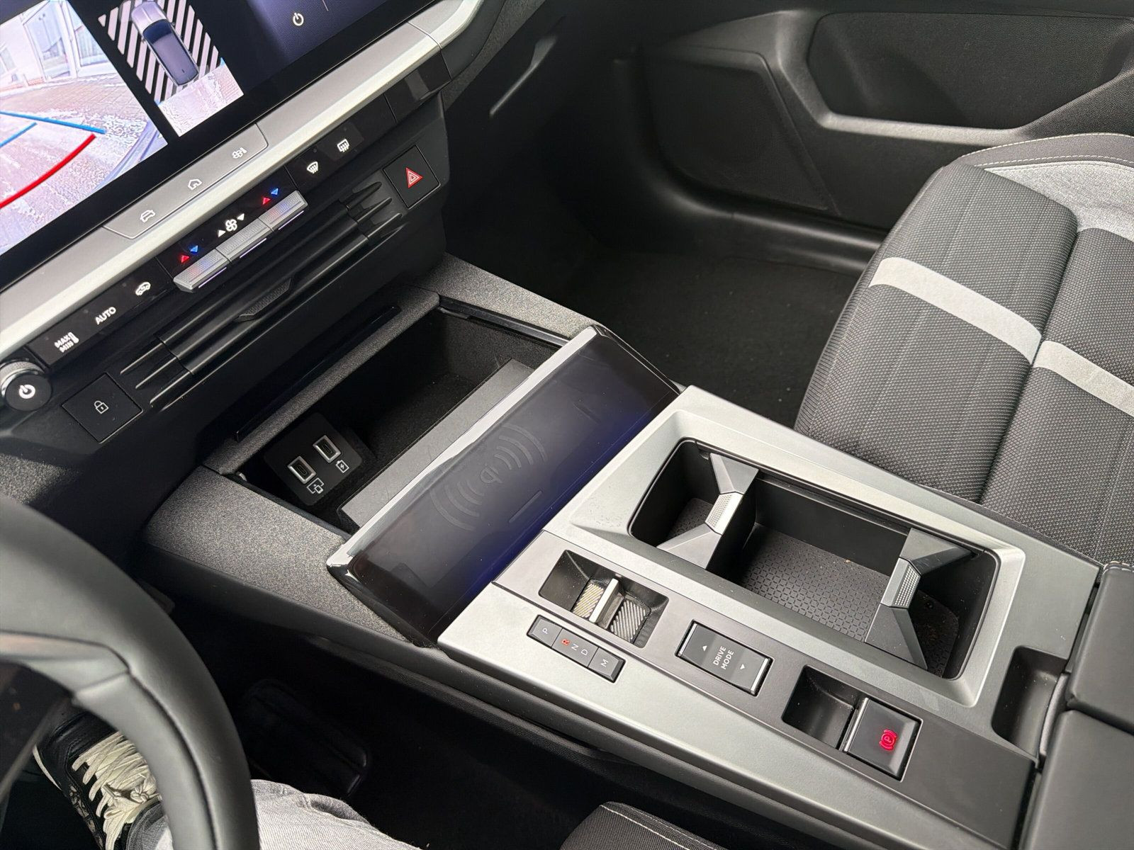 Grandland B Edition 1.2 Hybrid 48V 100kW eDCT6++