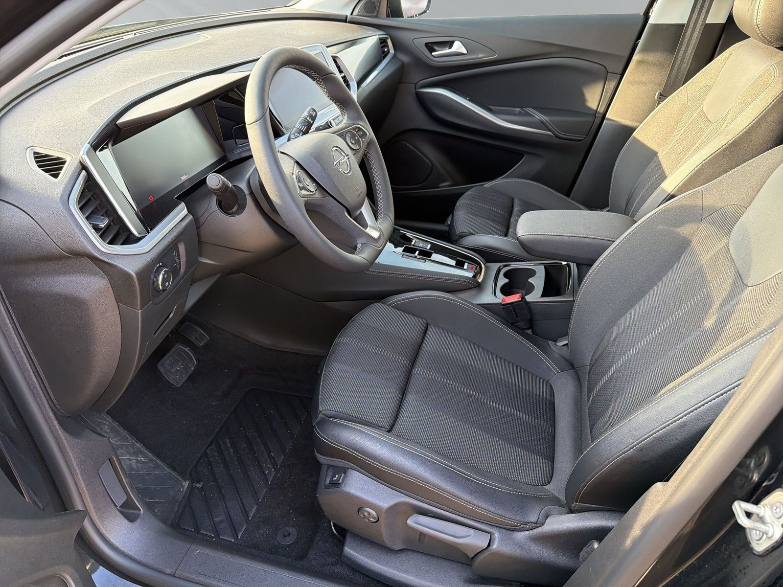 Grandland GS 1.2 Turbo S/S 96kW AT8