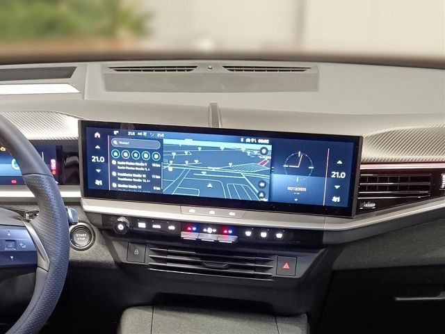 Grandland B GS 1.2 Hybrid 48V eDCT6+SHZ+LHZ+NAV+