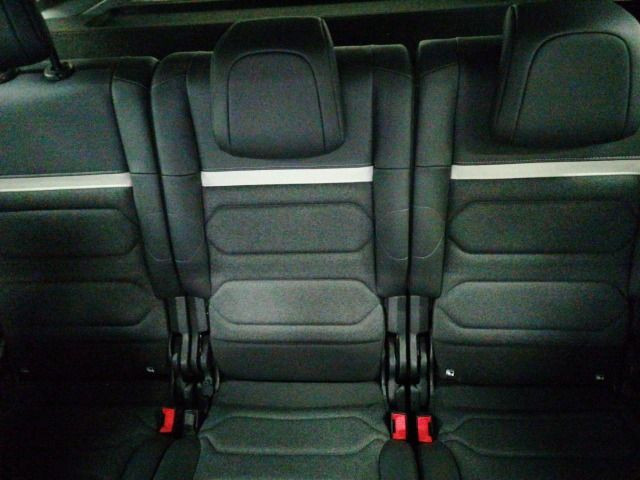 C5 Aircross Plus Hybrid 145 E-DSC6