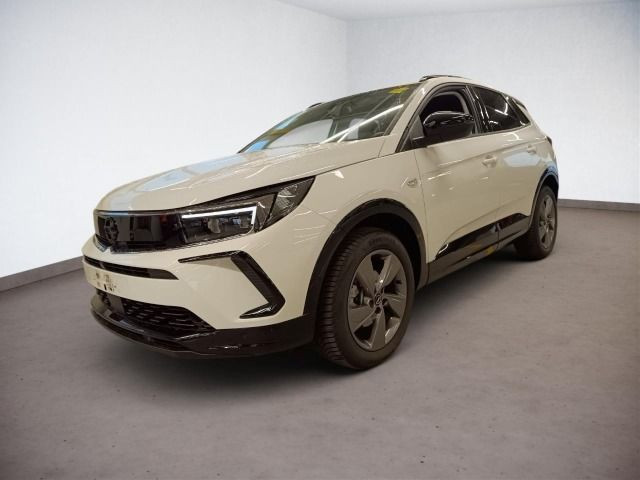 Grandland GS 1.2 Turbo +AT8+SHZ+LHZ+CARPLAY+PDC+