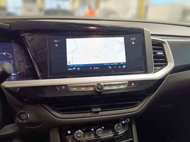 Grandland GS 1.2 Turbo +AT8+SHZ+LHZ+CARPLAY+PDC+