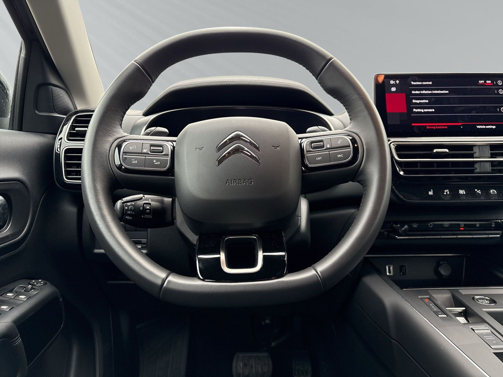 C5 Aircross Plus Hybrid145 E-DSC6+PDC+NAVIGATION