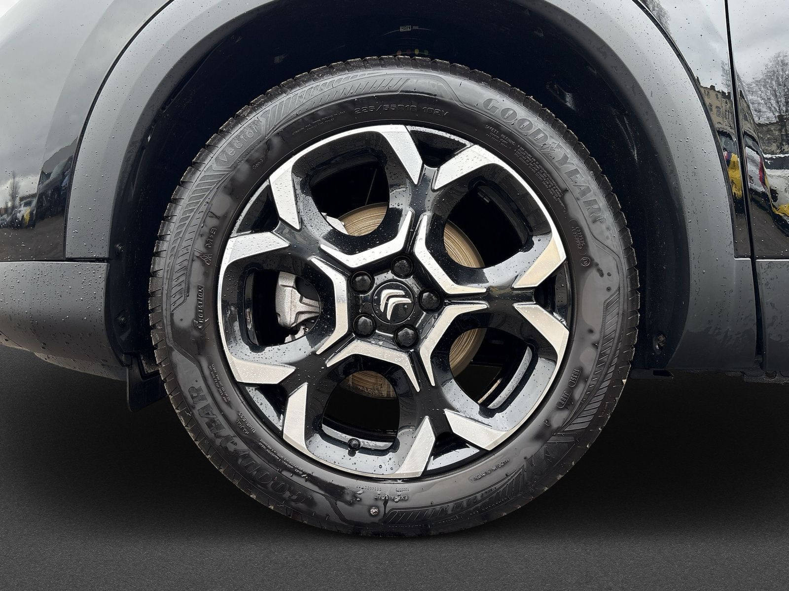 C5 Aircross Plus Hybrid145 E-DSC6+PDC+NAVIGATION