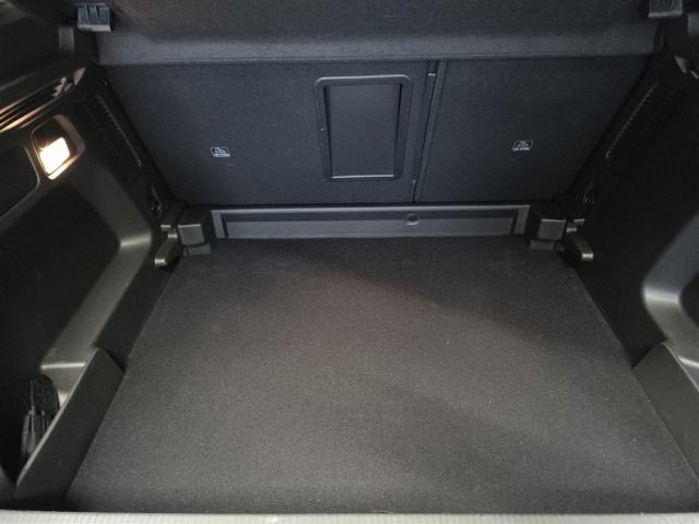 Grandland GS 1.2 Turbo +AT8+SHZ+LHZ+CARPLAY+PDC+