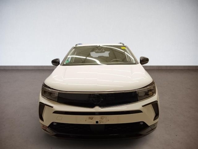 Grandland GS 1.2 Turbo +AT8+SHZ+LHZ+CARPLAY+PDC+