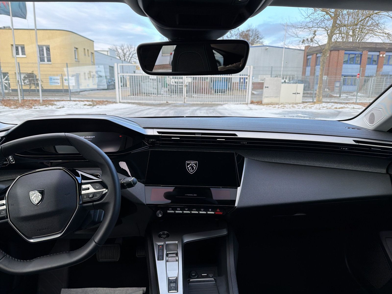 308 Peugeot SW Allure Hybrid145 E-DSC6+Allwetter