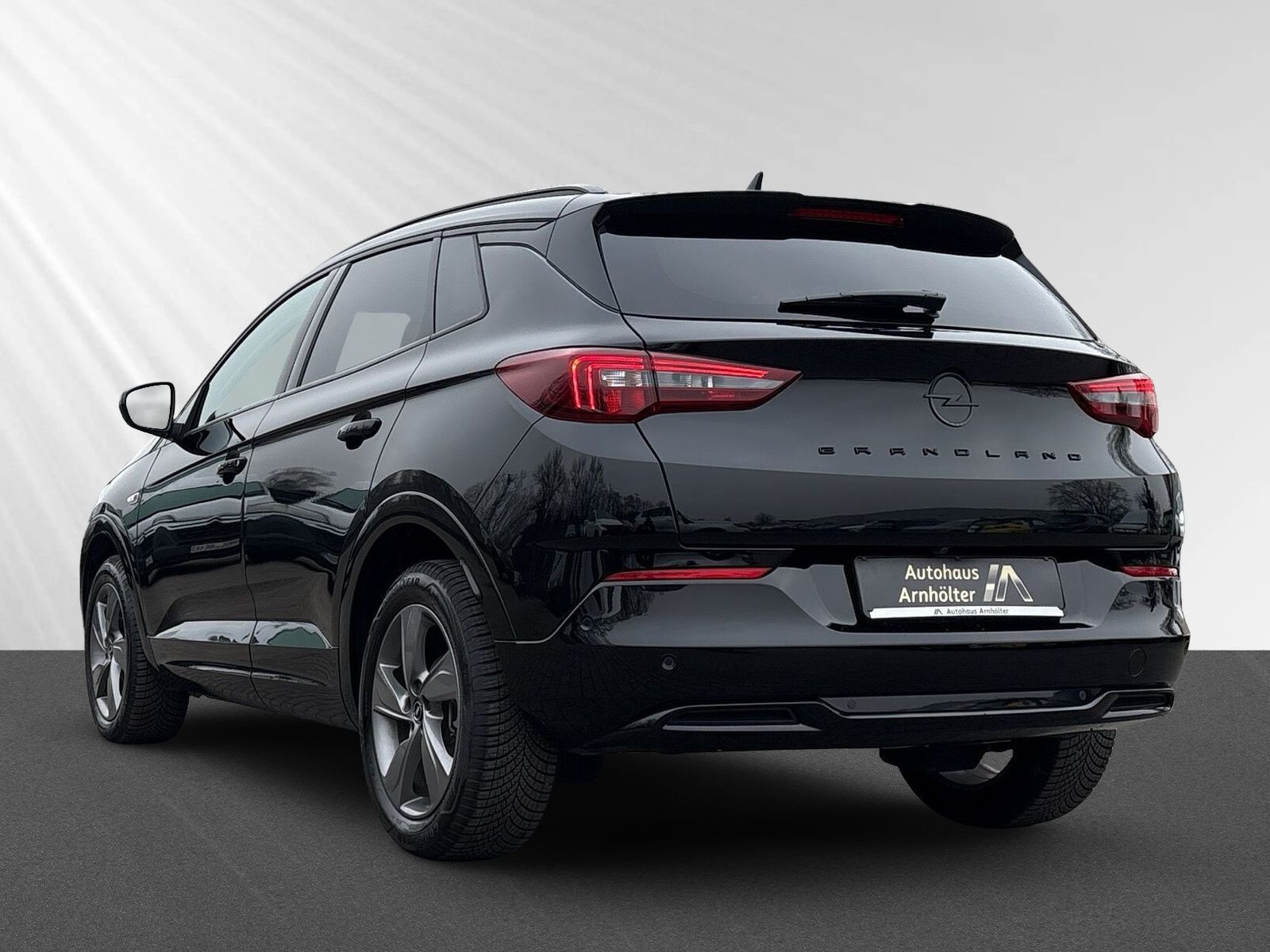 Grandland GS 1.2 Turbo AT8+NAVI+CARPLAY+PDC+CAM+