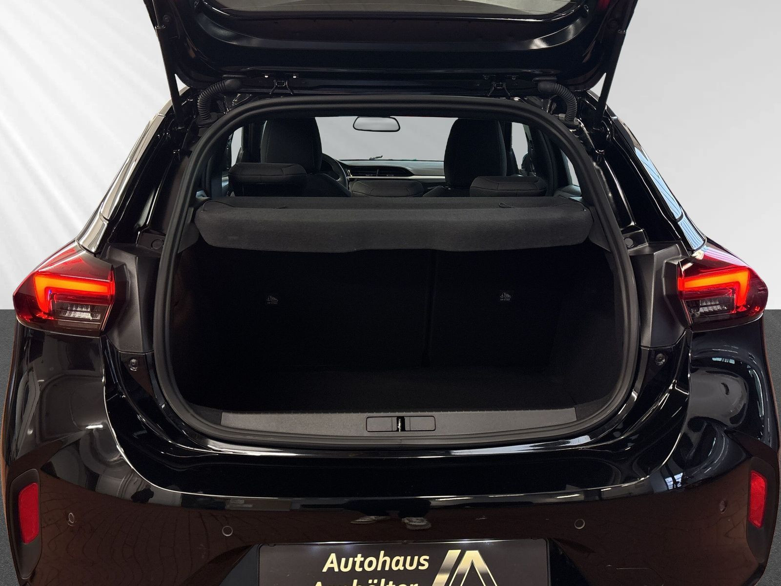 Corsa F GS 1.2 Turbo+LHZ+SHZ+PDC+CAM+CARPLAY+LED