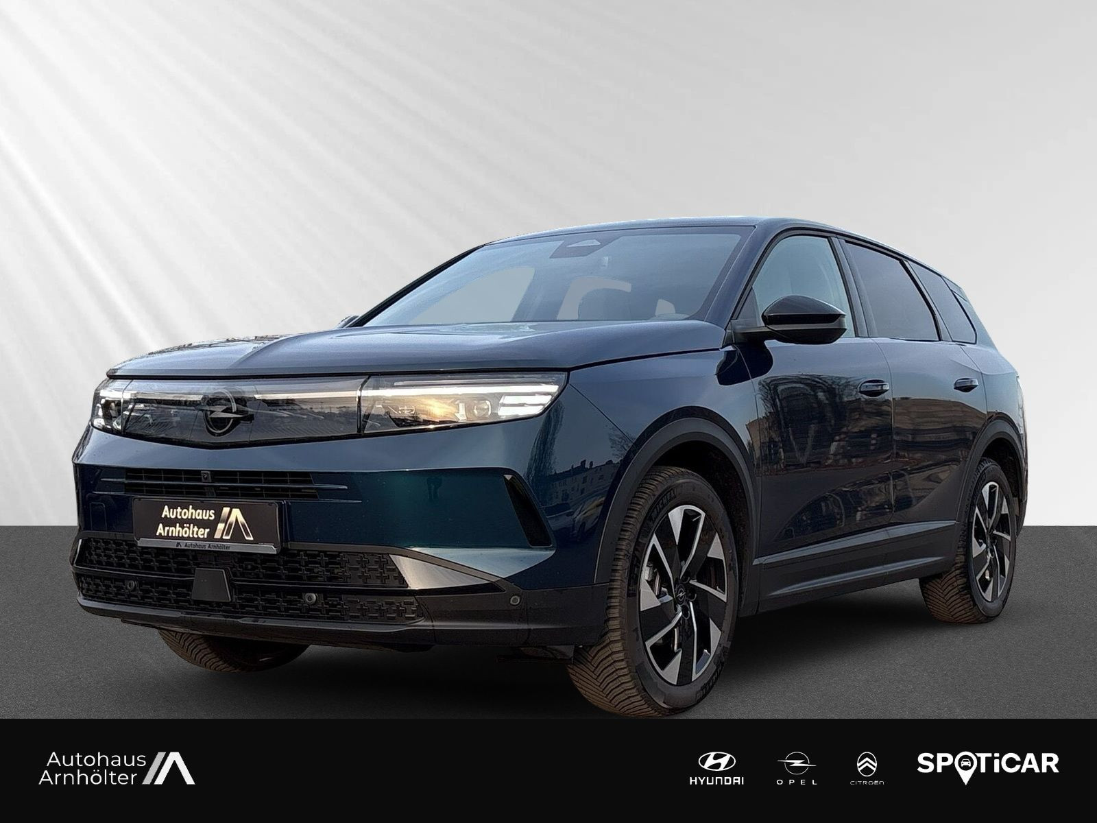 Grandland B GS 1.2 Hybrid 48V eDCT6+SHZ+LHZ+NAVI