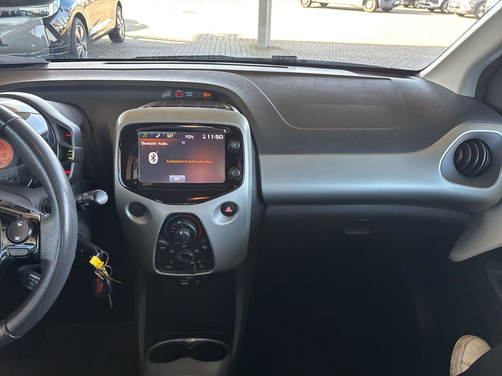 Aygo 1.0 X-PLAY TOUCH NAVI+KLIMA+PDC+KAMERA++
