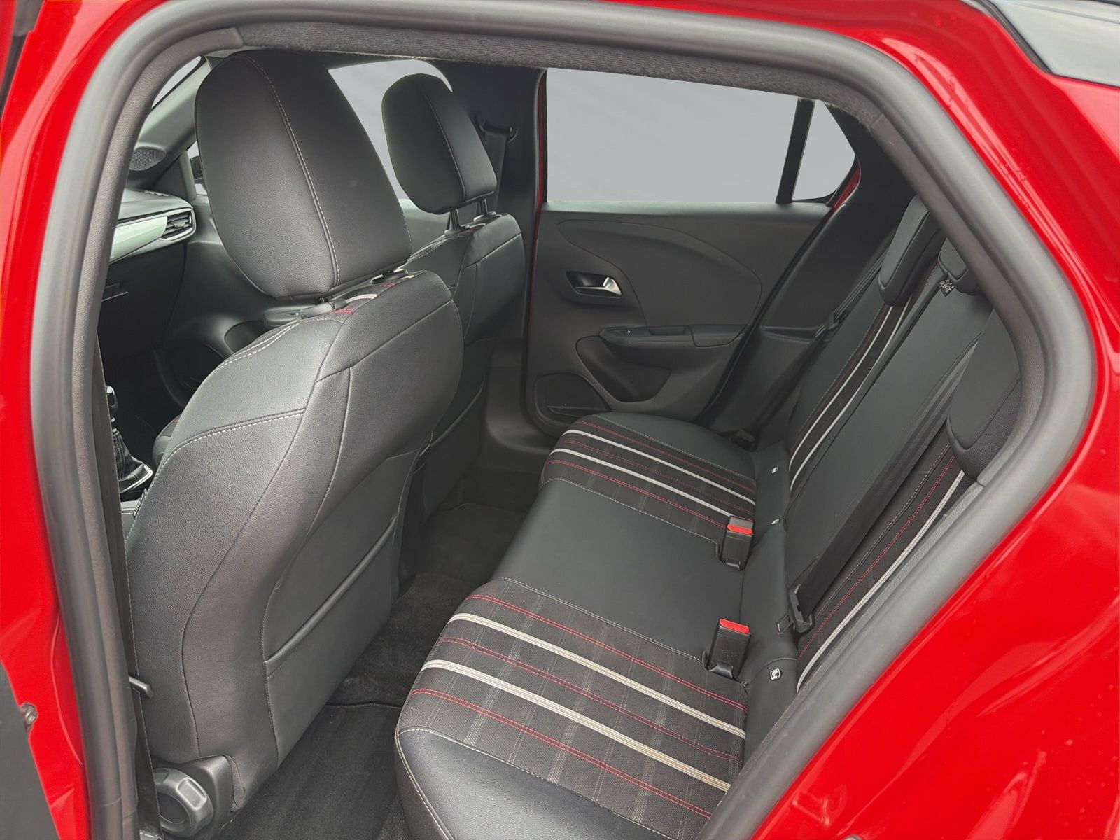 Corsa  +KAMERA+SZH+LENKRADHEIZUNG+BLUETOOTH