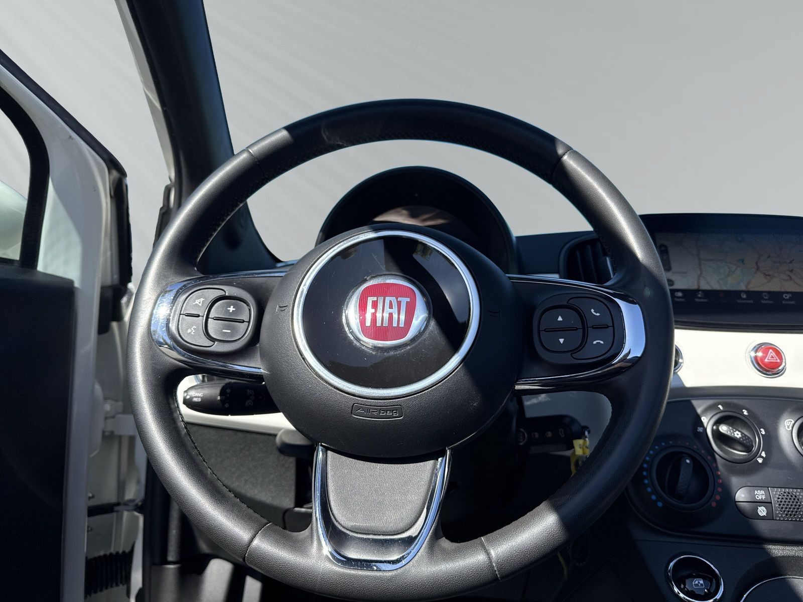 500C Serie 7 1.2 8V Lounge+NAVI+ALLWETTER+LSENS+
