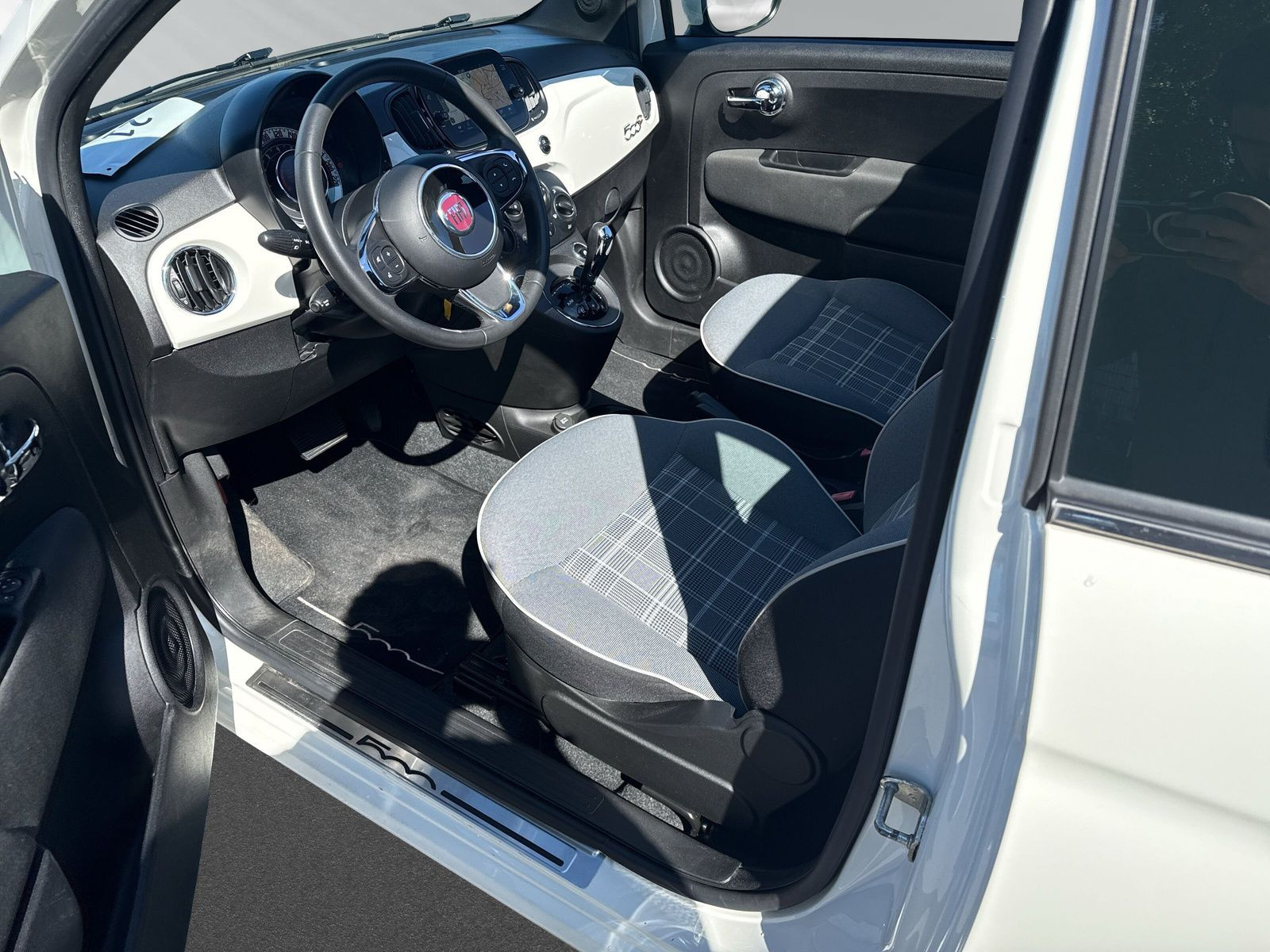 500C Serie 7 1.2 8V Lounge+NAVI+ALLWETTER+LSENS+
