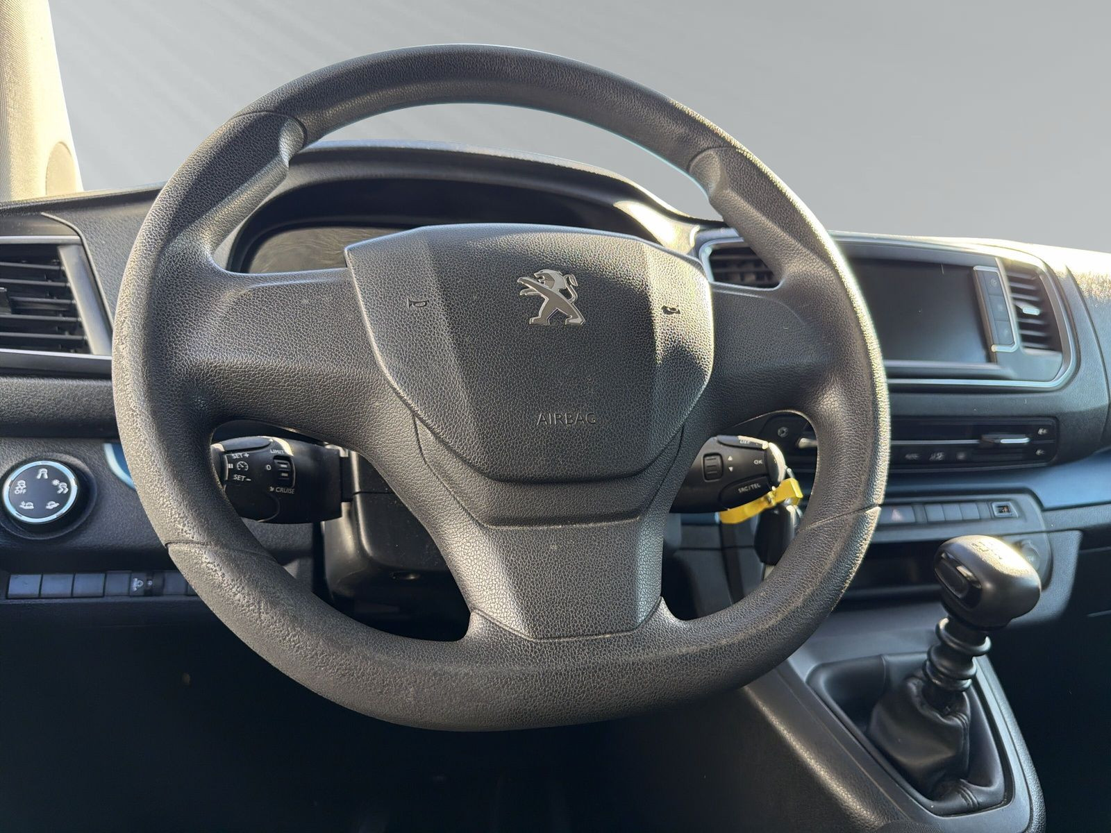 TRAVELLER 1.6 Blue HDi 115 L2 ACTIVE +AHK+PDC+AL