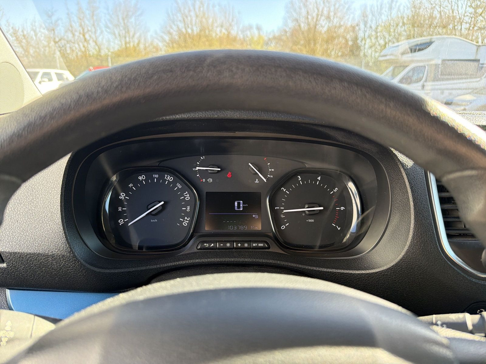 TRAVELLER 1.6 Blue HDi 115 L2 ACTIVE +AHK+PDC+AL