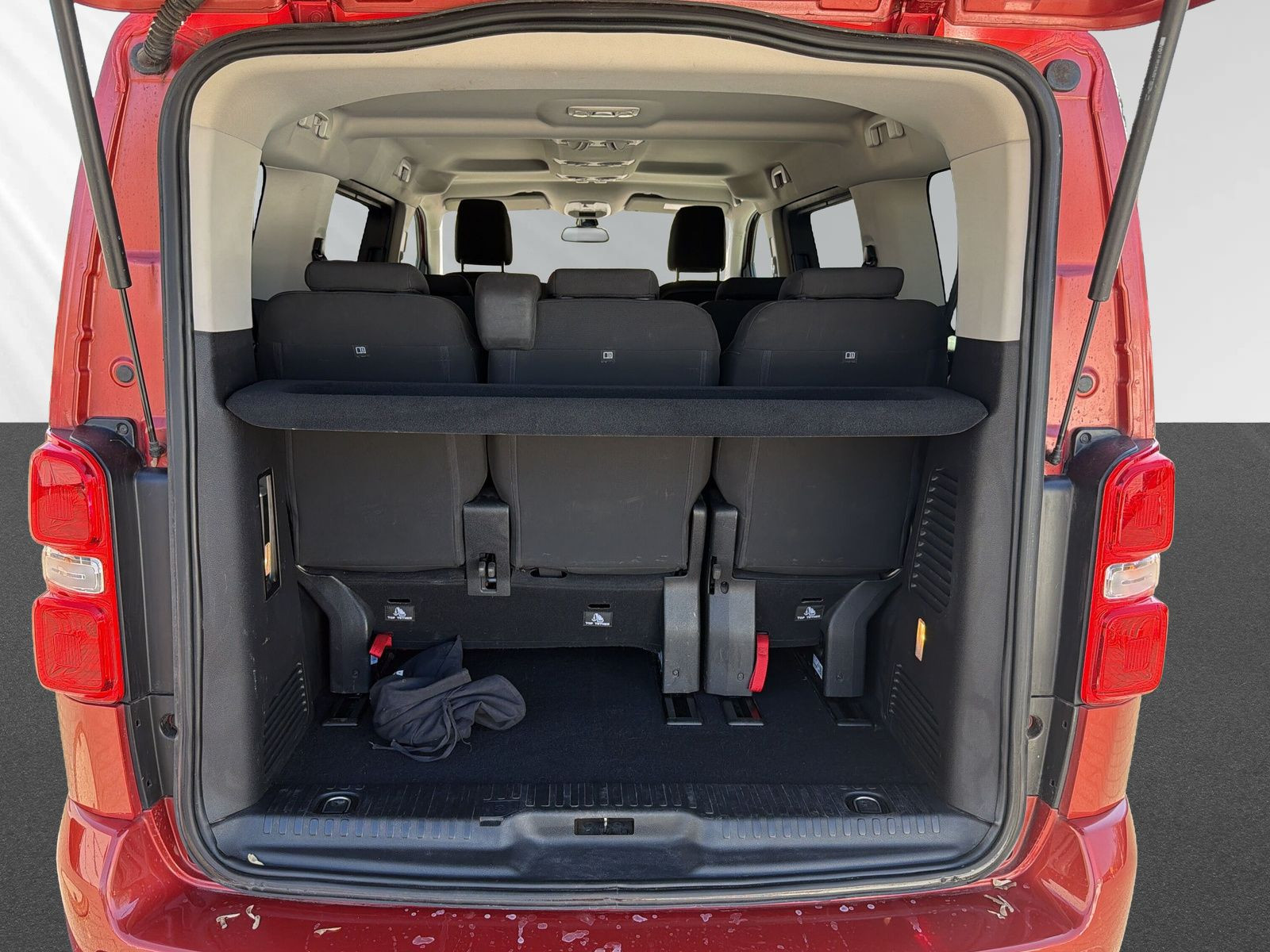 TRAVELLER 1.6 Blue HDi 115 L2 ACTIVE +AHK+PDC+AL