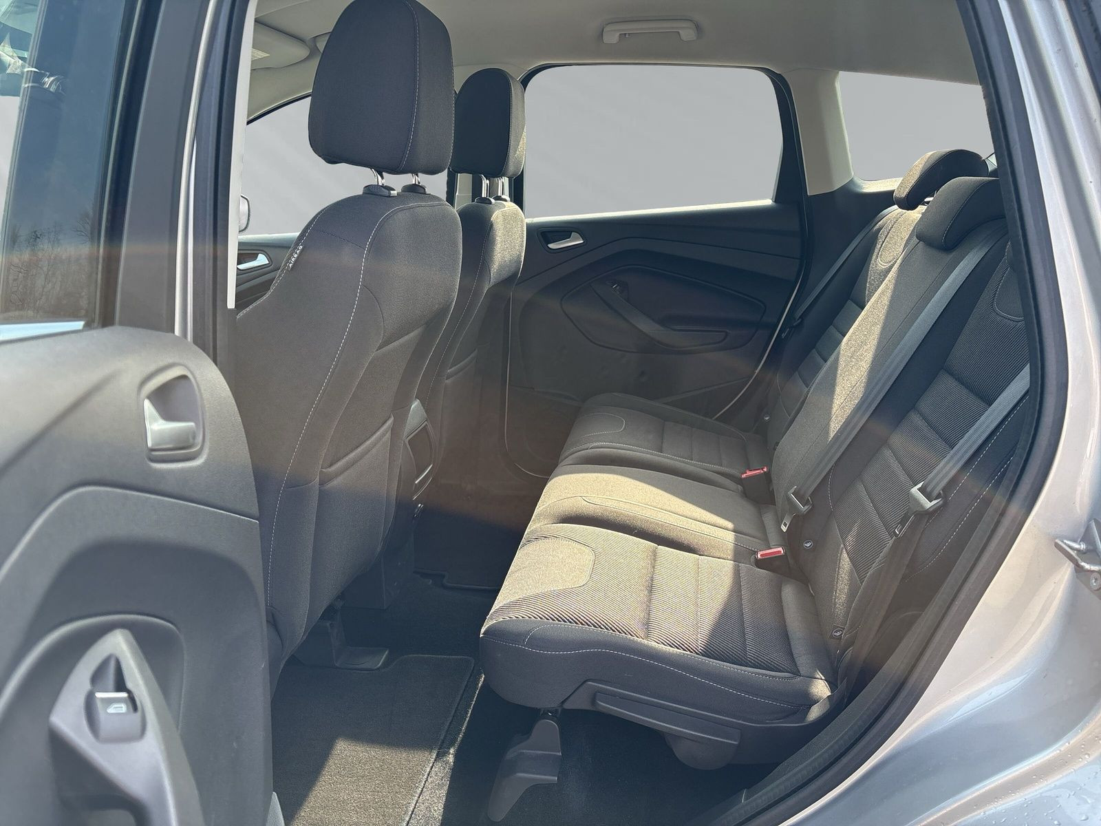 Kuga 1.6 EcoBoost Trend 4x2+SHZ+PDC+KLIMA+BORDC+