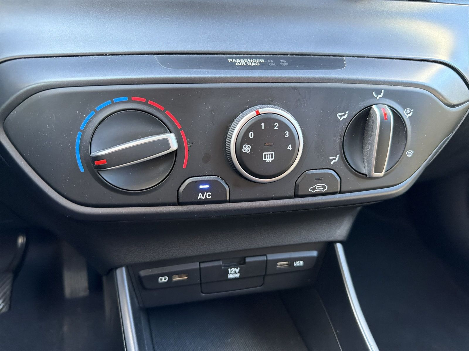 i20 1.0 T-GDI 100PS M/T Edition 30 +KAMERA+KLIMA