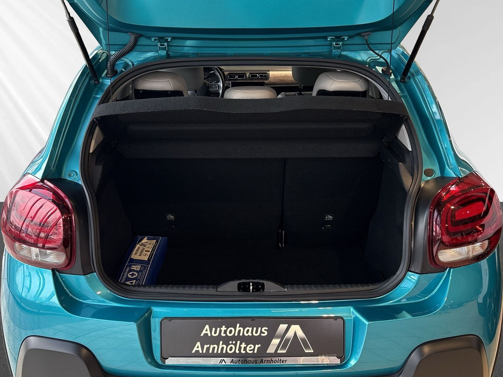 C3 SHINE PACK+ PURETECH 110+CARPLAY+CAM+PDC+SHZ+