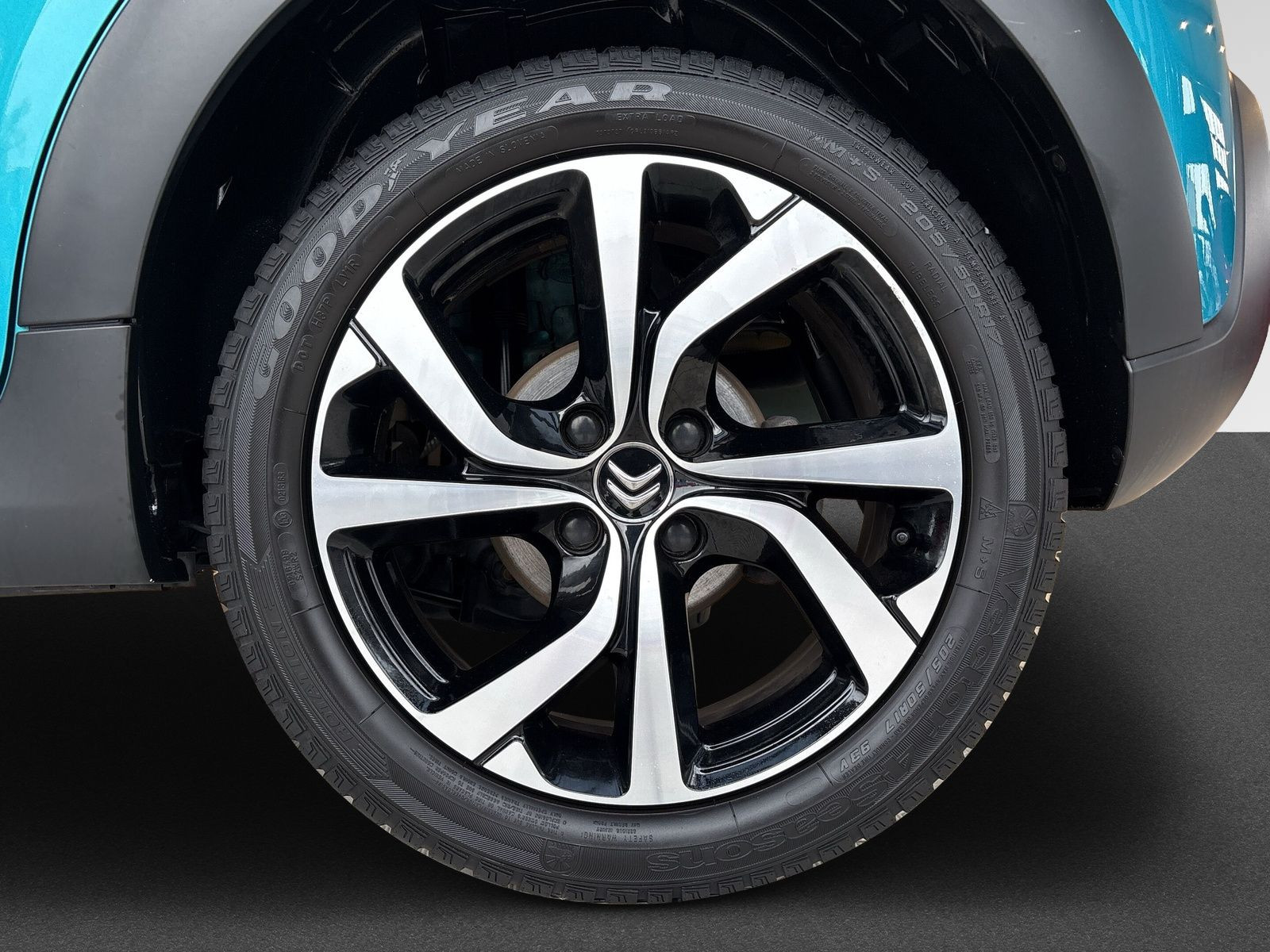 C3 SHINE PACK+ PURETECH 110+CARPLAY+CAM+PDC+SHZ+