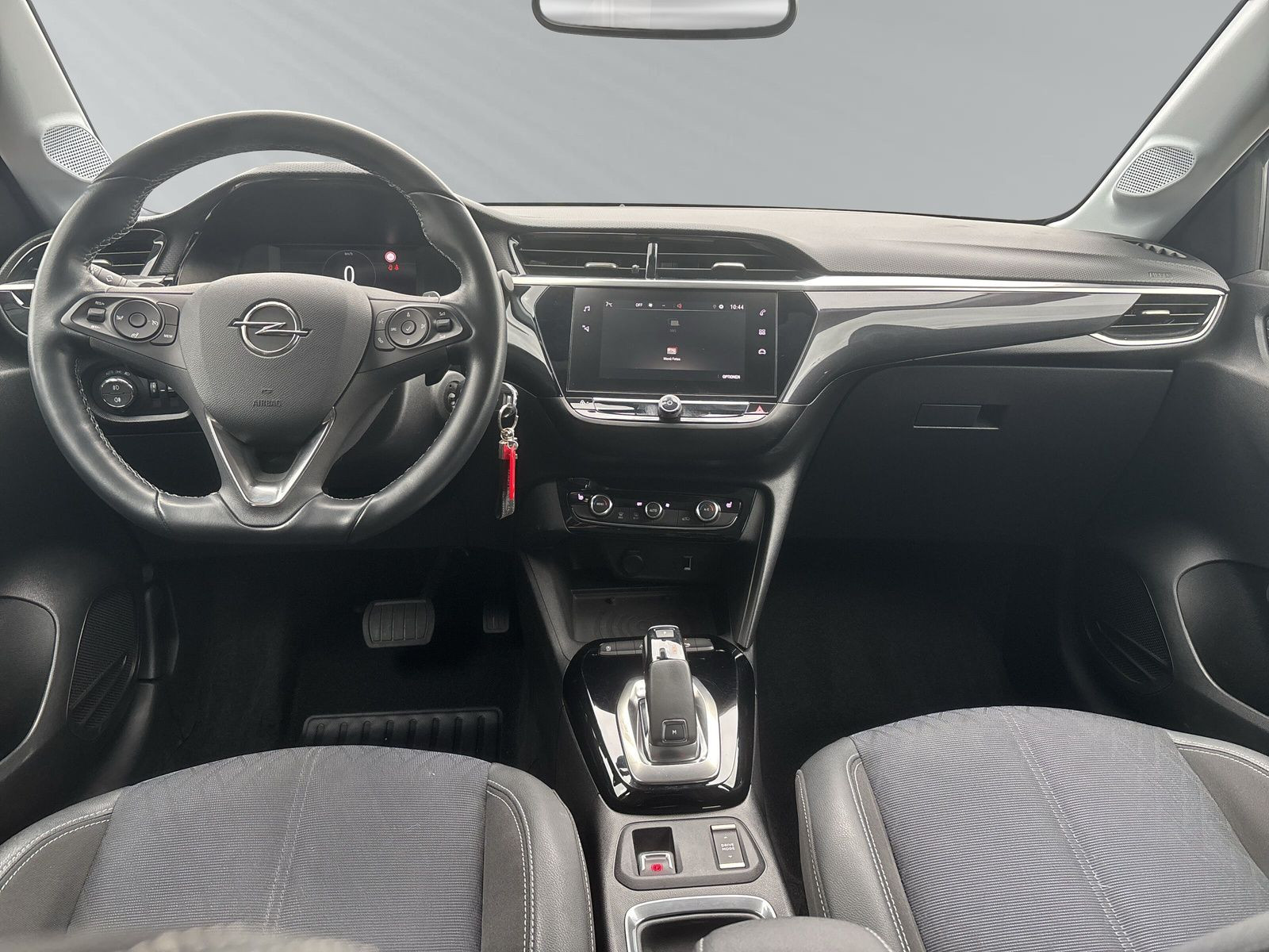 CORSA F 1.2 ELEGANCE KLIMA+PDC+KAMERA+SHZ+LHZ+AT