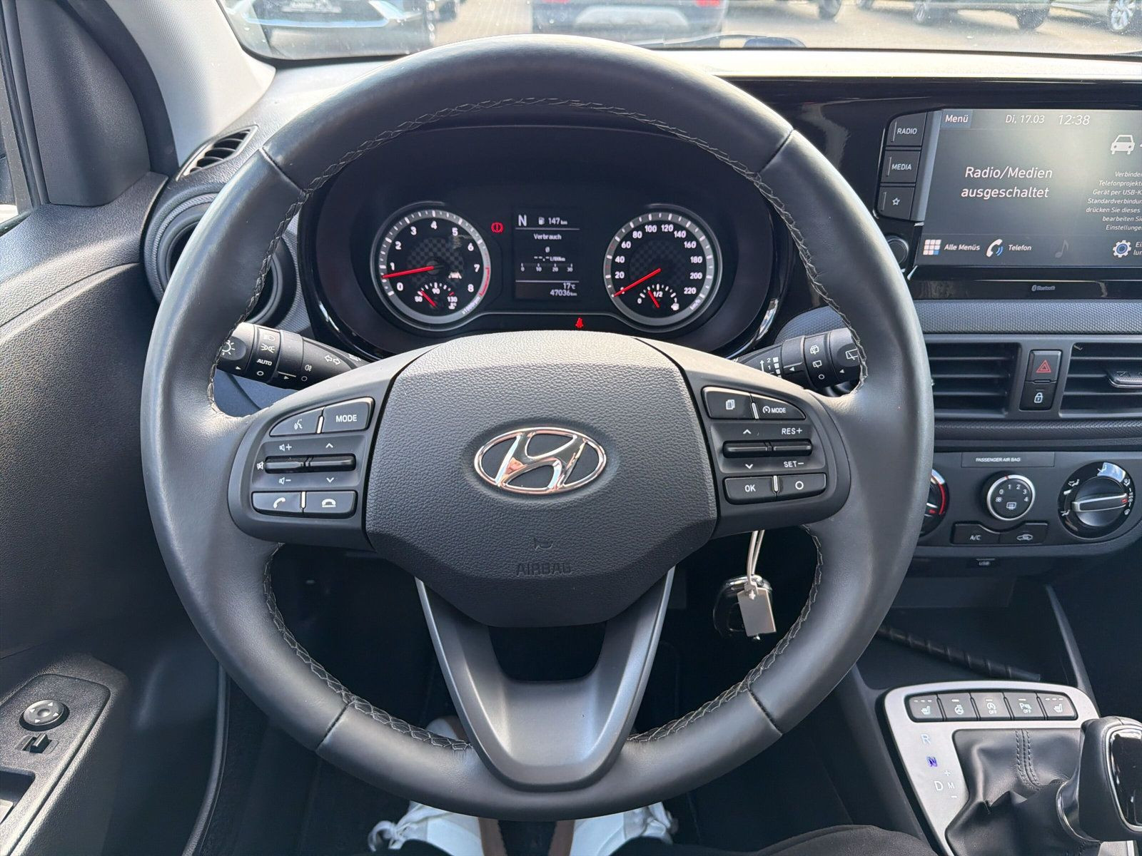 i10 1.2 84PS A/T TREND +CARPLAY+ALLWETTER+SITZHZ