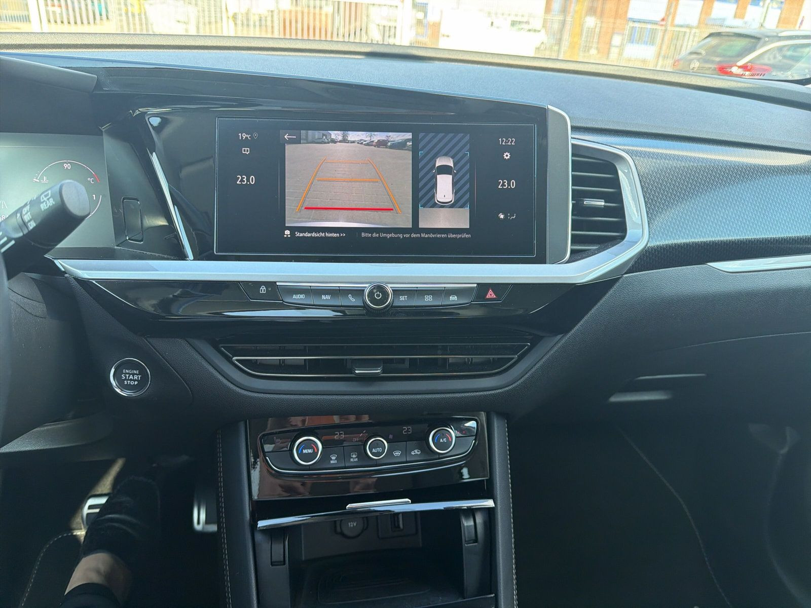 Grandland Elegance 1.2 Turbo S/S 96KW AT8