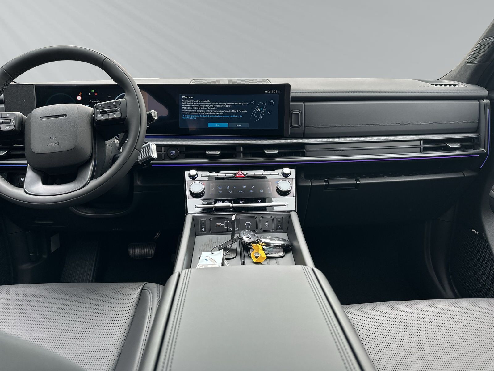 SANTA FE HEV 5S MY26 1.6 T-GDI 6AT 2WD BLACKLINE