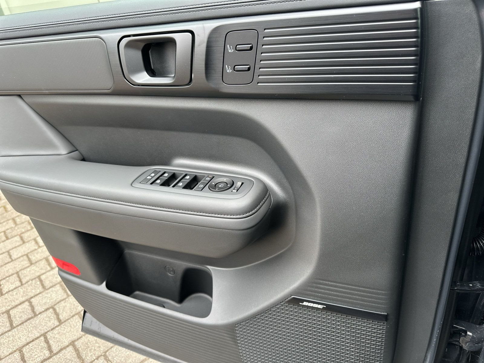 SANTA FE HEV 5S MY26 1.6 T-GDI 6AT 2WD BLACKLINE