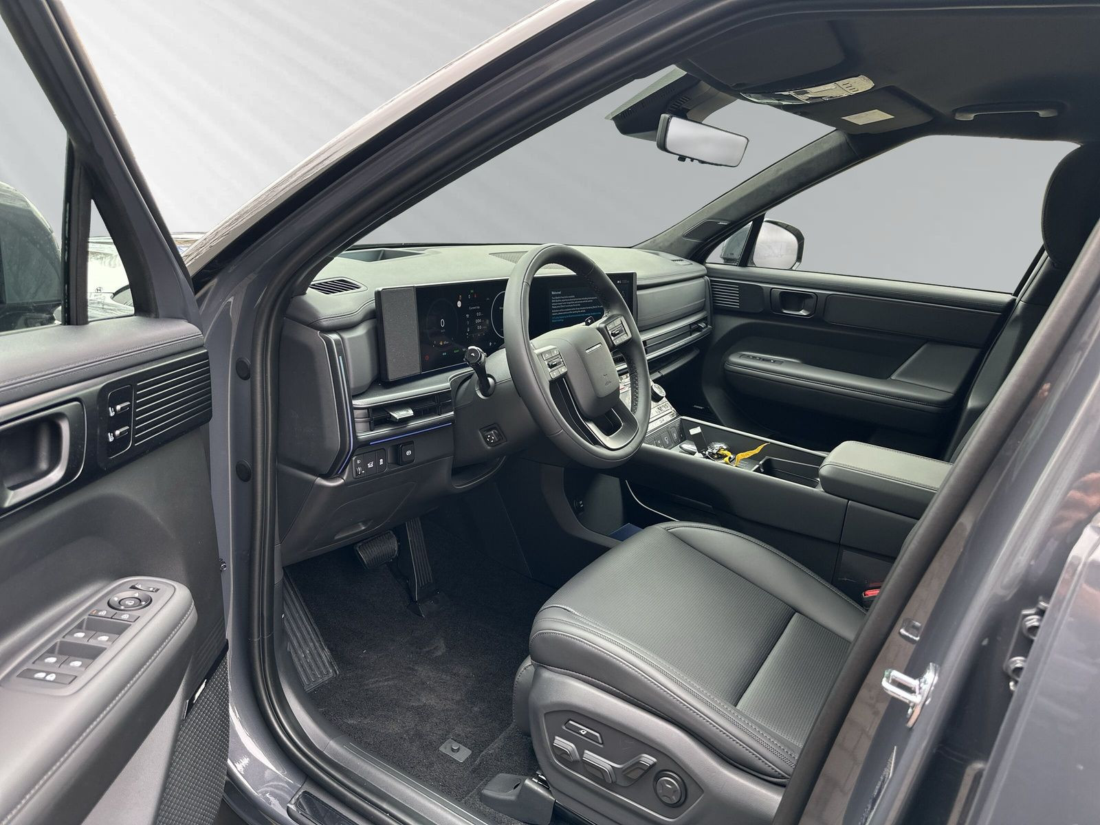 SANTA FE HEV 5S MY26 1.6 T-GDI 6AT 2WD BLACKLINE