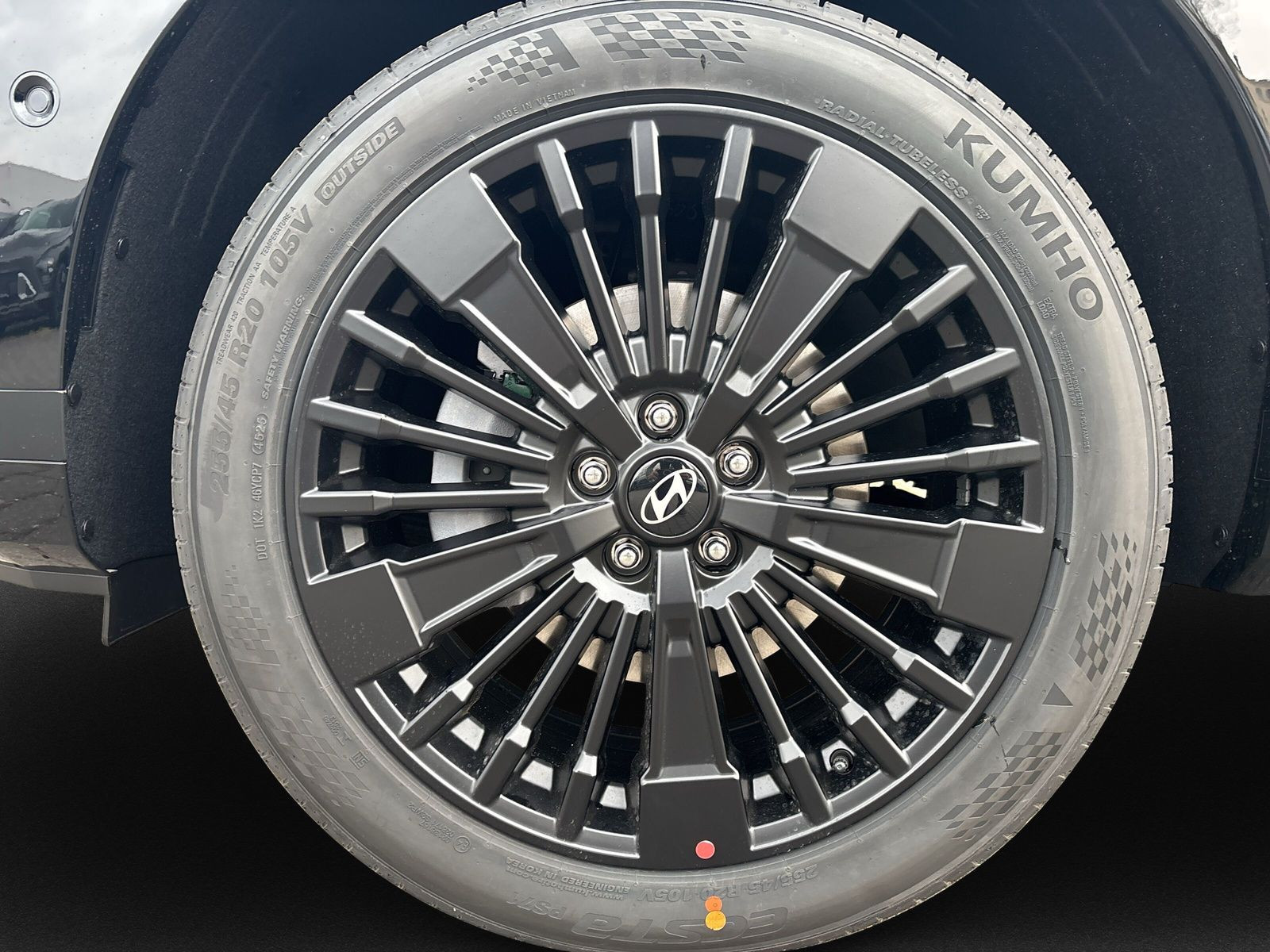 SANTA FE HEV 5S MY26 1.6 6AT 2WD Blackline +Dach