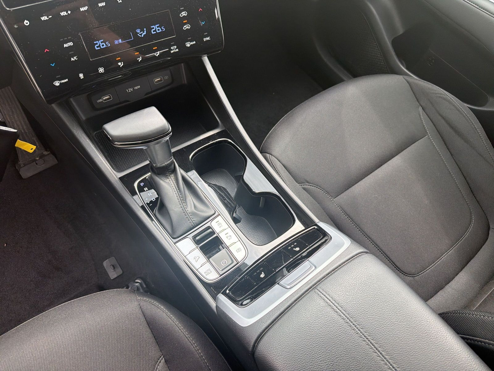 Tucson 1.6 T-GDI 48V 7DCT 2WD SELECT +KAM+NAV+AL