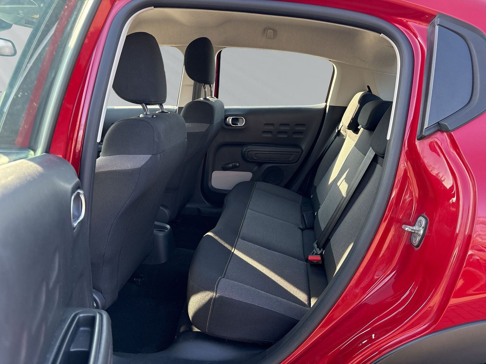 C3 1.2 PureTech EURO 6d +SHZ+KAMERA+CARPLAY++