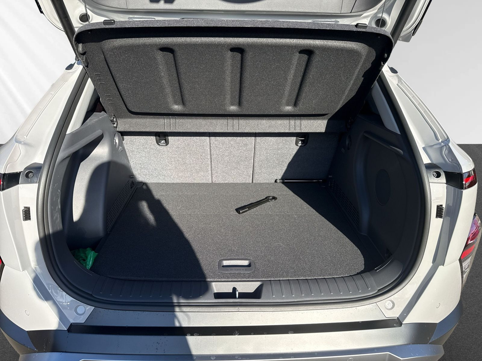 KONA SX2 (MY26) 1.6 T-GDI (150 PS) DCT 2WD Prime Glas-Schiebedach, BOSE Soundsystem