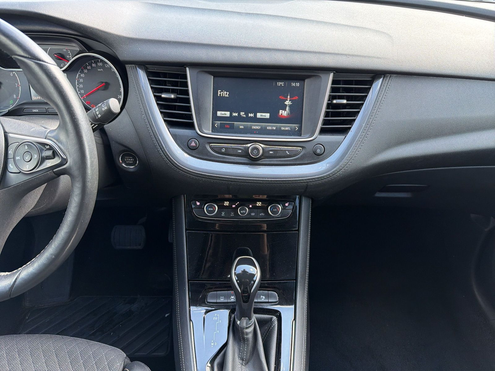 Grandland X 1.2 T INNOVATION+SHZ+LHZ+KAMERA+LED+