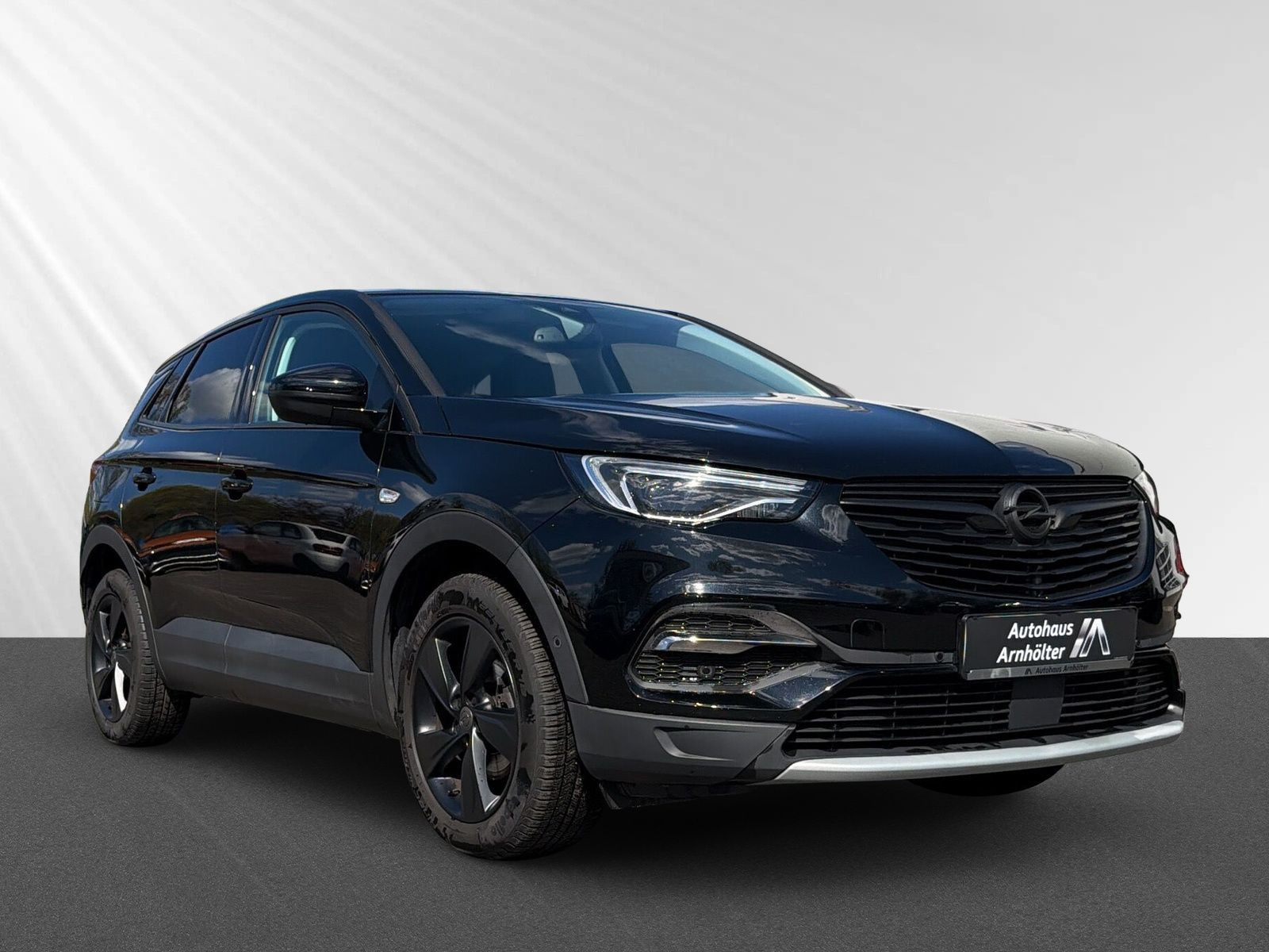 Grandland X 1.2 T INNOVATION+SHZ+LHZ+KAMERA+LED+