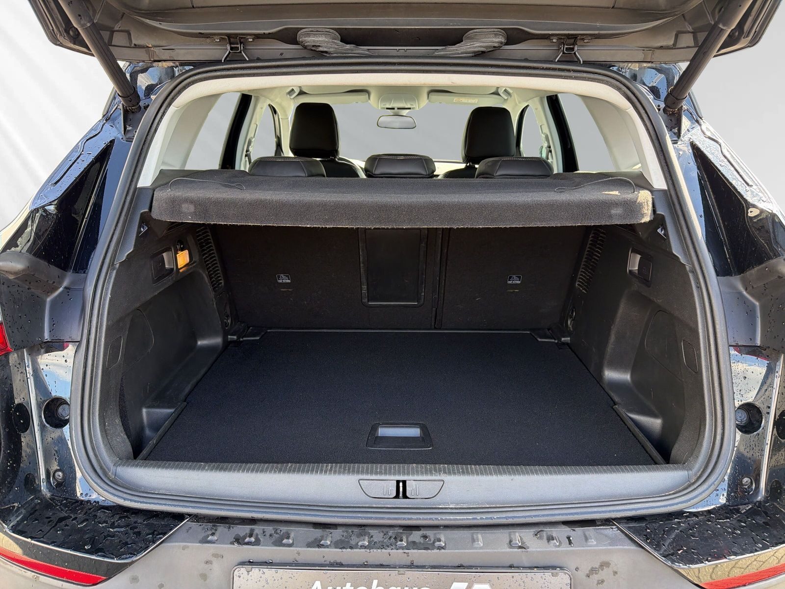 Grandland X 1.2 T INNOVATION+SHZ+LHZ+KAMERA+LED+