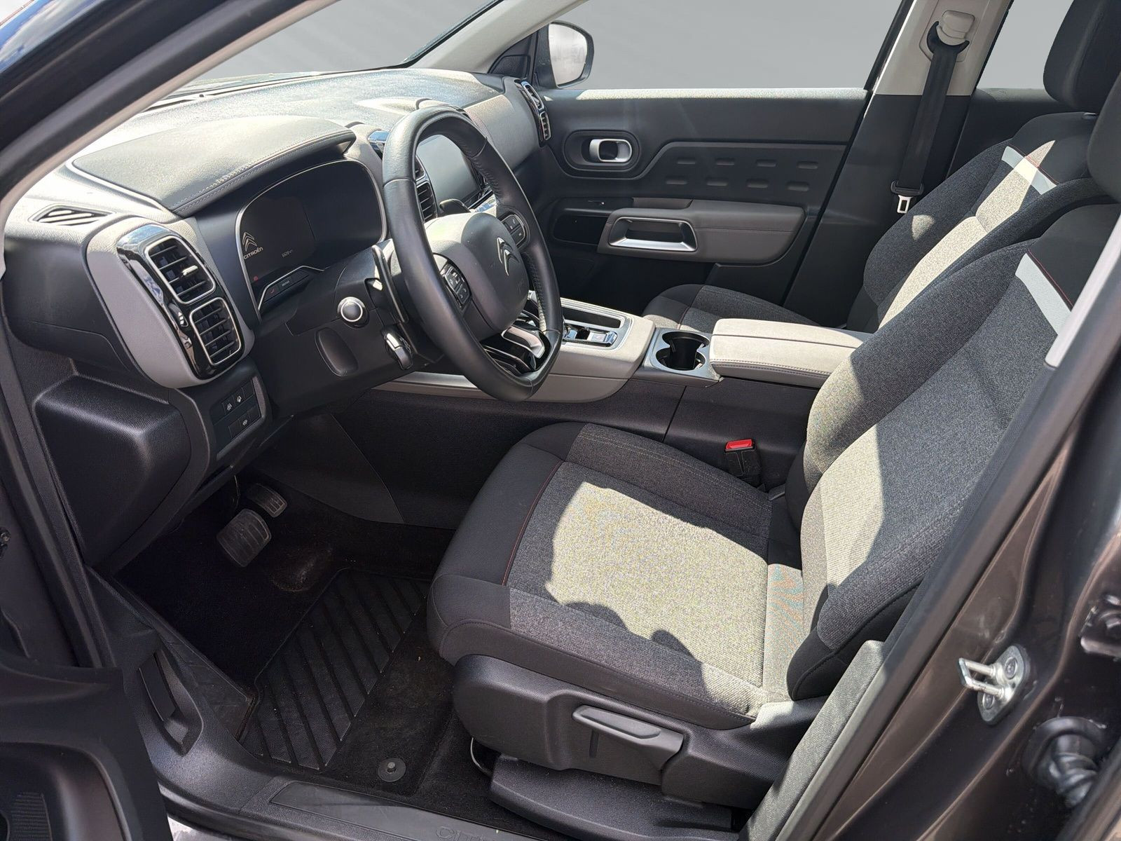 C5 AIRCROSS 130PS Feel+360CAM+FRONTSCHHZ+SHZ+PDC