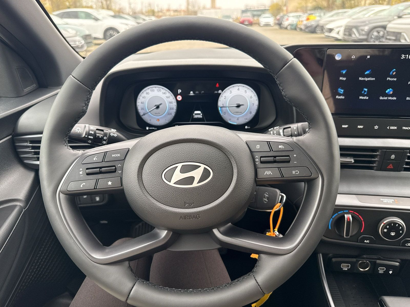 i20 MY26 1.0 T-GDI 90 PS 7DCT Blackline+BOSE+NAV