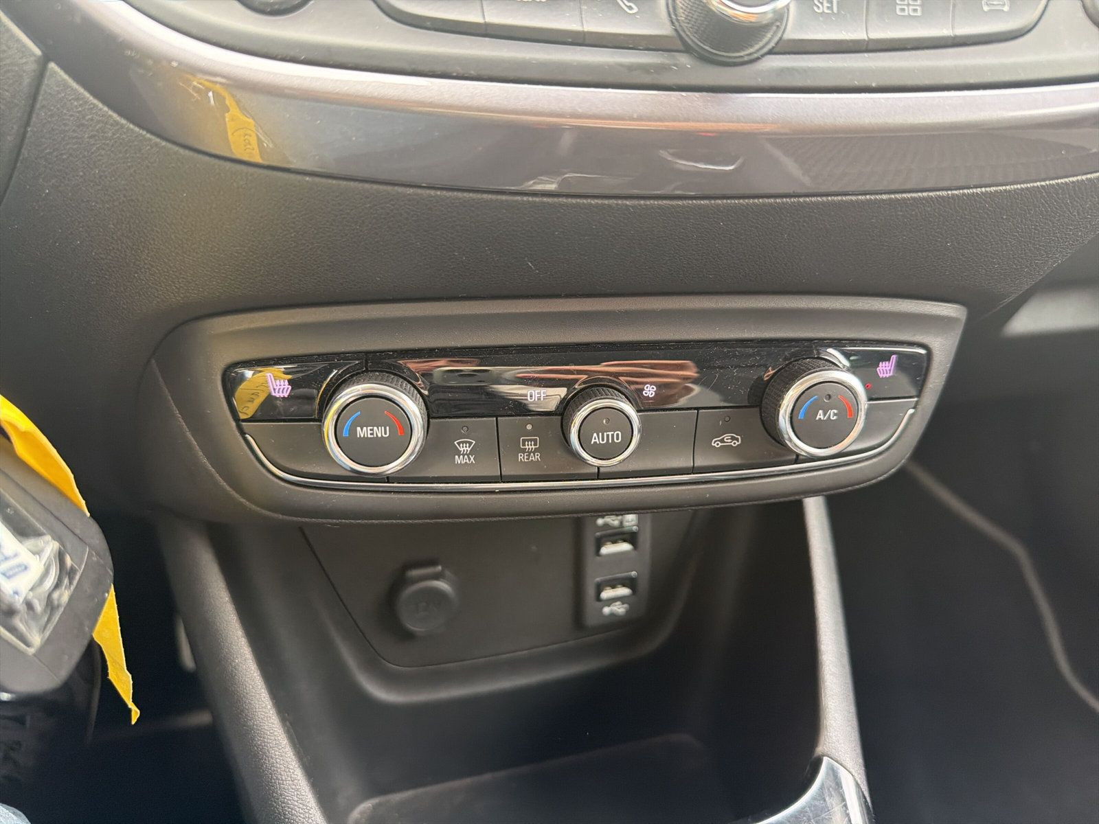 CROSSLAND X INNO 1.2(96KW) Sect Injection+KAMERA