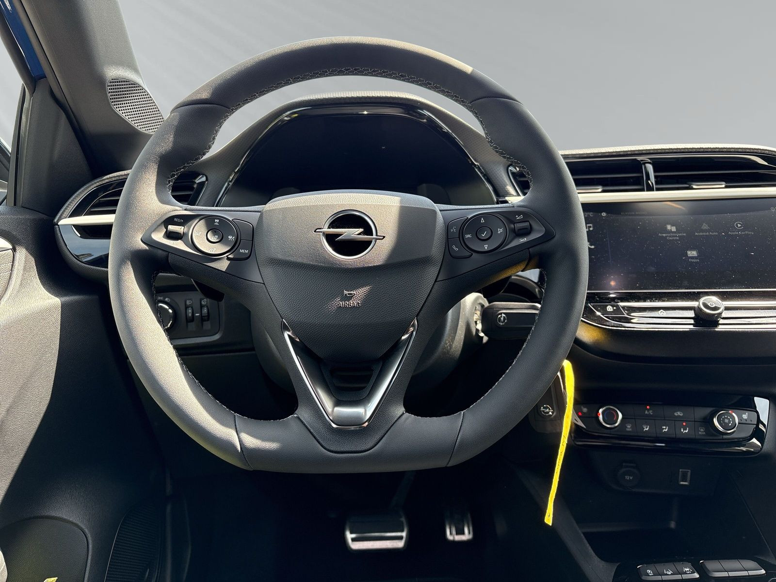 Corsa F GS 1.2 Hybrid 48V 81KW eDCT6+SHZ+LHZ+KAM