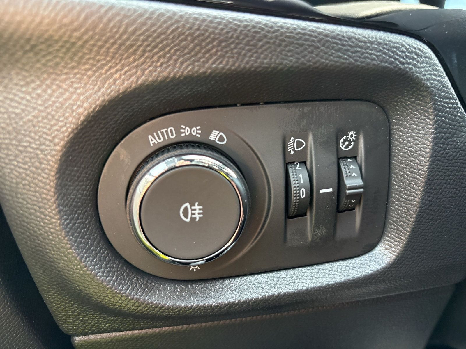 Corsa F GS 1.2 Hybrid 48V 81KW eDCT6+SHZ+LHZ+KAM
